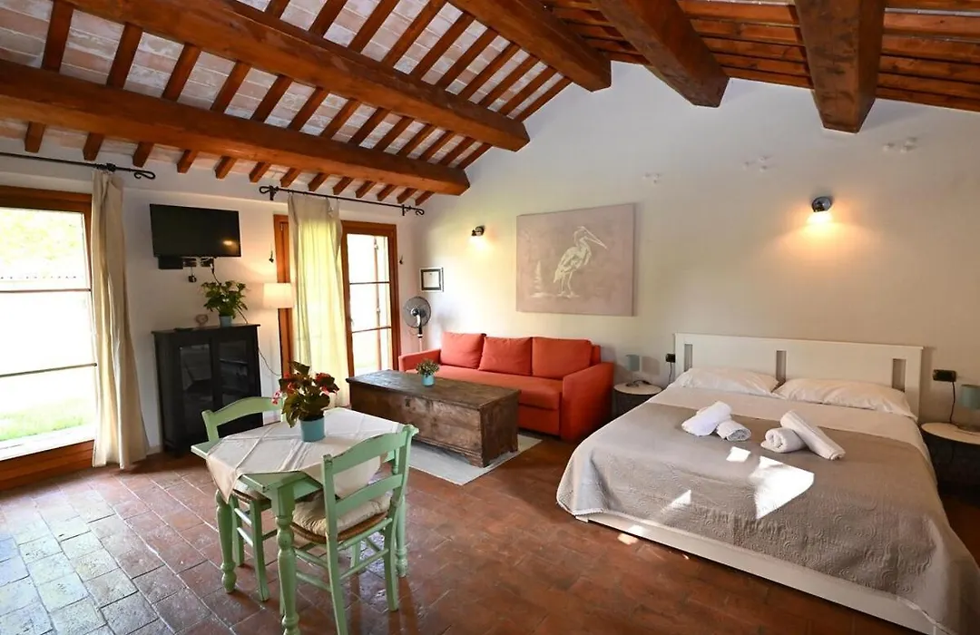 Villa al Furlo con Idromassaggio-1